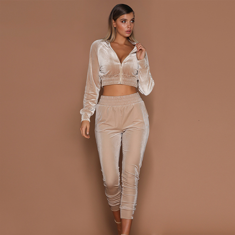 2021 New Women Veet Cover Solid Color Sweatshirt with Tie-fit Sports Trousers Two-pieces Suit Casual Warm Soft Clothes Lady Qt44, Khaki
2021 New Women Veet Cover Solid Color Sweatshirt with Tie-fit Sports Trousers Two-pieces Suit Casual Warm Soft Clothes Lady Qt44, Khaki