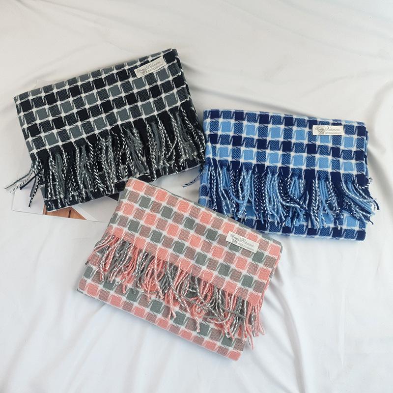 Scarves 2021 Autumn Winter Cashmere Women Plaid Scarf Warm Shawl And Wrap Bandana Pashmina Long Tassel Female Foulard Thick Blanket
Scarves 2021 Autumn Winter Cashmere Women Plaid Scarf Warm Shawl And Wrap Bandana Pashmina Long Tassel Female Foulard Thick Blanket