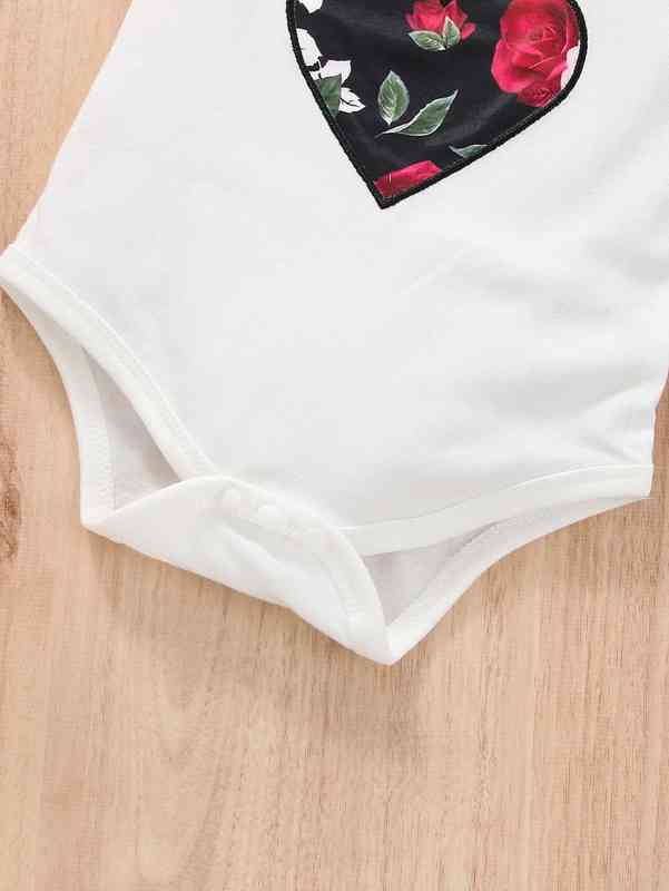 Baby Floral Print Heart Embroidery Bodysuit & Shorts With Headband SHE