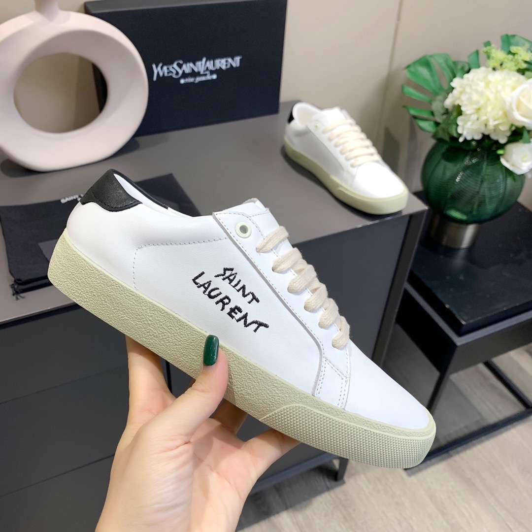 2021 sneaker canvas Beige Blue washed jacquard denim Women Shoes Rubber sole Embroidered Vintage casual Sneakers with box 0724, 01
2021 sneaker canvas Beige Blue washed jacquard denim Women Shoes Rubber sole Embroidered Vintage casual Sneakers with box 0724, 01