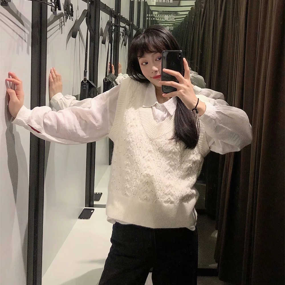 Spring Winter Women Knit Sweater Vest Pearl decoration V-Neck Woman Sweaters Casual Fashion Elegant Lady Pullover Tops 210709