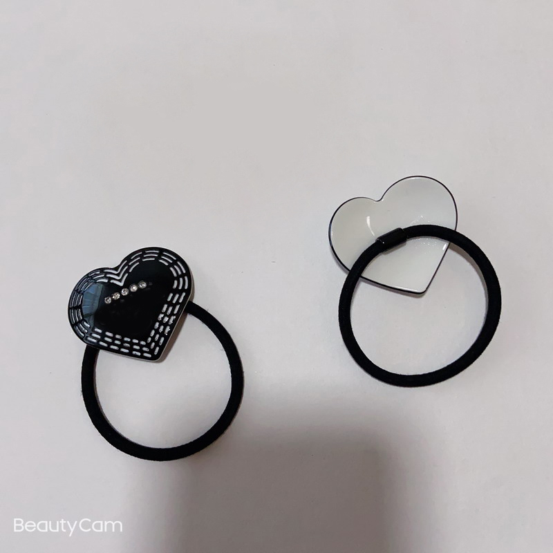 Fashion black and white acrylic heart-shaped rubber bands head rope with drill hair tie for ladies favorite headdress jewelry accessories party gifts