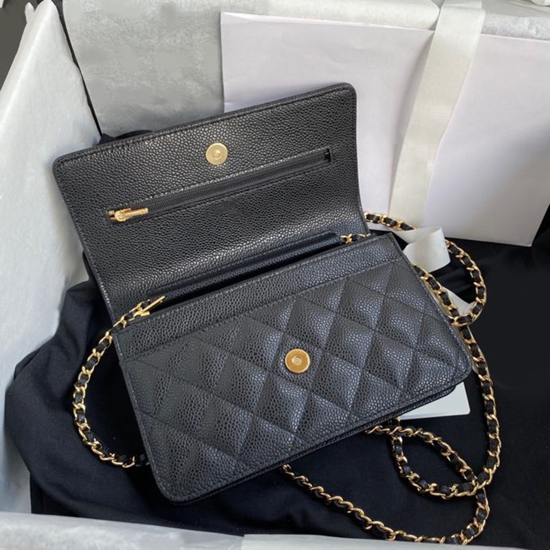 Early Spring Vacation series Bucket bag The most expensive series of drawstring bucket bags this season 12007 The details are fine1
Early Spring Vacation series Bucket bag The most expensive series of drawstring bucket bags this season 12007 The details are fine1