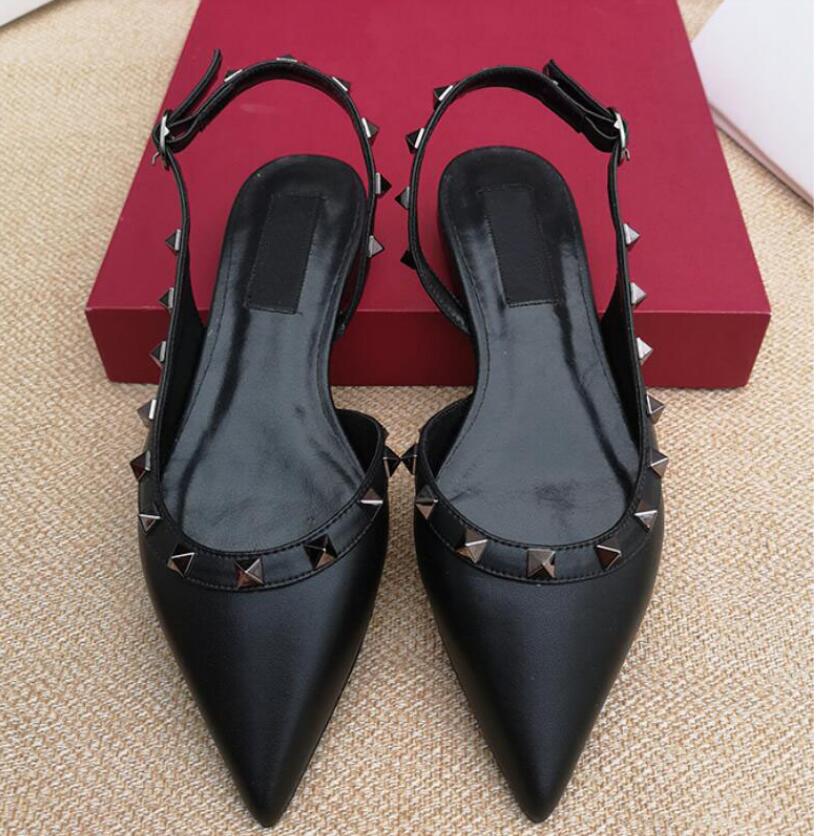 2020 new Classics V rivet buckle flat women sandals genuine leather Women Brand Pointed Toe Flat Shoes Large Size 35-43, 12
2020 new Classics V rivet buckle flat women sandals genuine leather Women Brand Pointed Toe Flat Shoes Large Size 35-43, 12