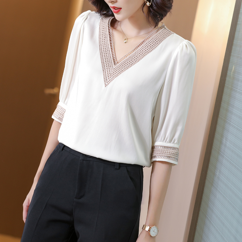 Korean Heavy Silk Women Blouse Shirt Women Embroidered Blouse Tops Plus Size White V-neck Silk Blouse Blusas Mujer De Moda 210225