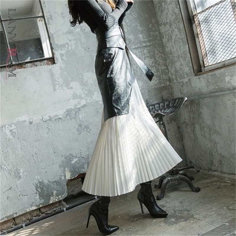 LANMREM Skirt Winter Women's New Big Swing A-line Pleated Skirt High Waist Wild Fashion Was Thin Leather Skirt PC302 210310, Black
LANMREM Skirt Winter Women's New Big Swing A-line Pleated Skirt High Waist Wild Fashion Was Thin Leather Skirt PC302 210310, Black