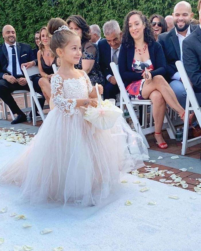 Blush Flower for Weddings Ball Gown Sleeves Tulle Lace Bow Long First Communion Dresses Little Girl