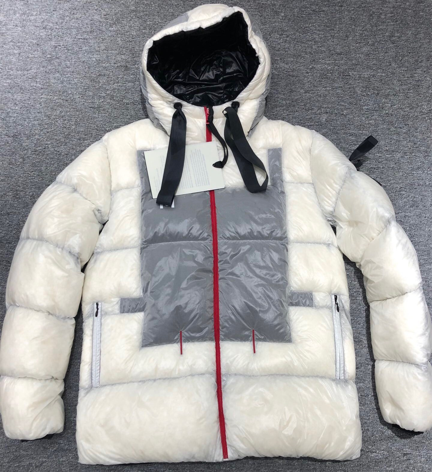 Men Nylon Short Down Jacket Winter Fashion Male Warm Hooded Zipper Sport White Coat, Customize
Men Nylon Short Down Jacket Winter Fashion Male Warm Hooded Zipper Sport White Coat, Customize