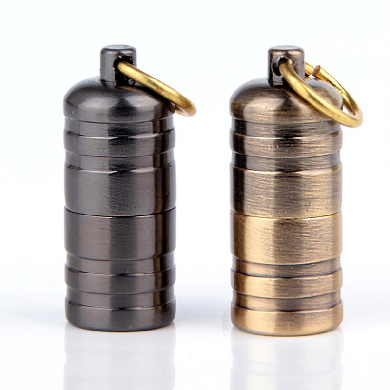 Outdoor Waterproof Lighter Bottle Keychain With Containing Cotton Core Lighter Case Gadgets For Men Smoke Sigaretten
Outdoor Waterproof Lighter Bottle Keychain With Containing Cotton Core Lighter Case Gadgets For Men Smoke Sigaretten