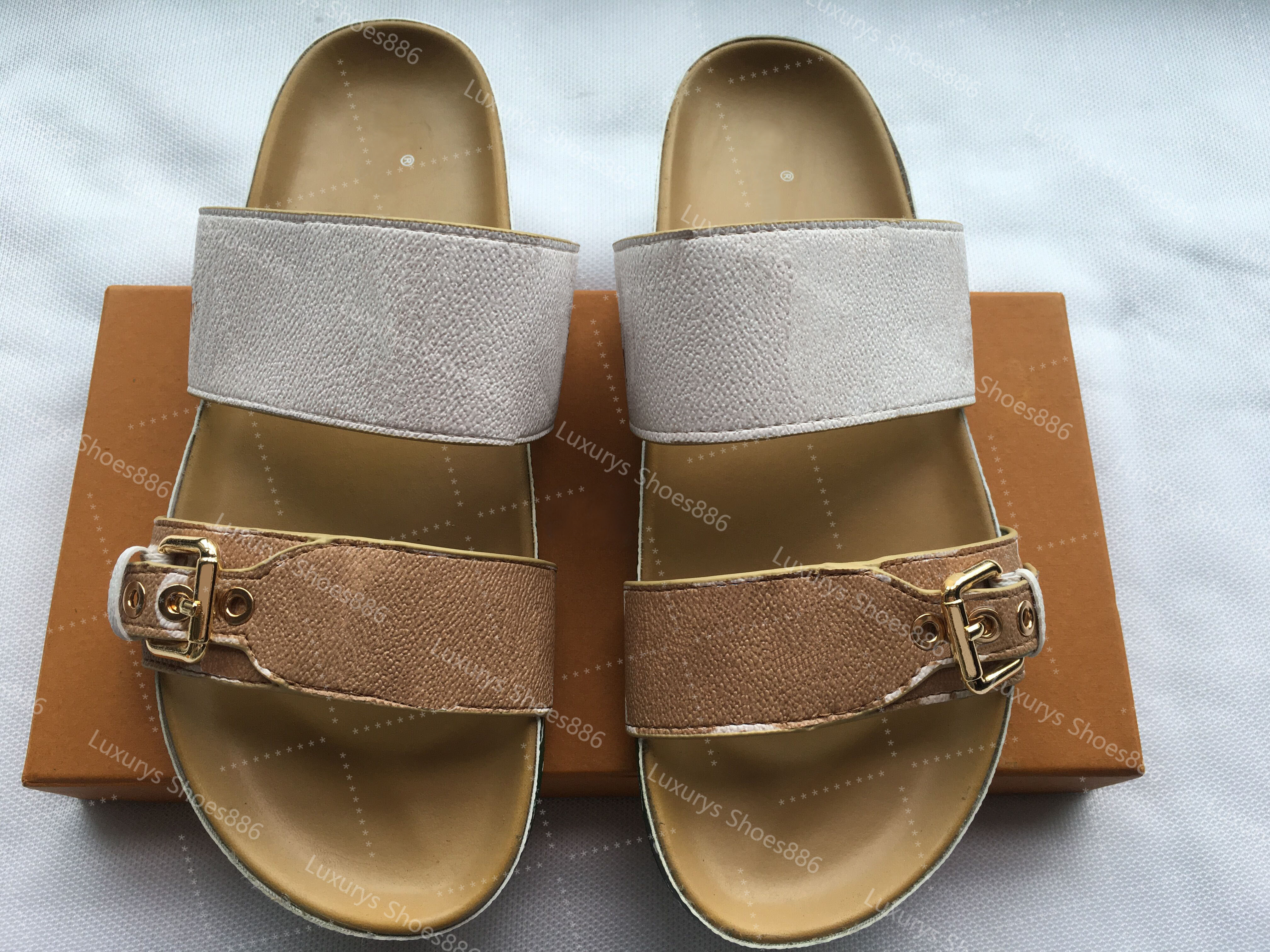 Mens/Womens Top Quality Paris Sliders Summer Sandals Beach Slippers Ladies Flip Flops Loafers Black White Red Green Slides Shoes
Mens/Womens Top Quality Paris Sliders Summer Sandals Beach Slippers Ladies Flip Flops Loafers Black White Red Green Slides Shoes