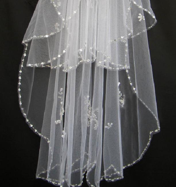 New Wedding Accessories White/Ivory Fashion Veil Ribbon Edge Short Two Layer Bridal Veils With Comb High QualityCCW0014