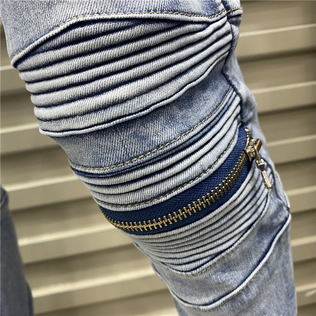 Latest Designer Luxurys Mens Jeans Motorcycle Biker Knee Zipper Blue Slim-leg Denim Pants Fashion High Street Tide Ripped Casual Homme Trousers Male EU Size W29-W40
Latest Designer Luxurys Mens Jeans Motorcycle Biker Knee Zipper Blue Slim-leg Denim Pants Fashion High Street Tide Ripped Casual Homme Trousers Male EU Size W29-W40