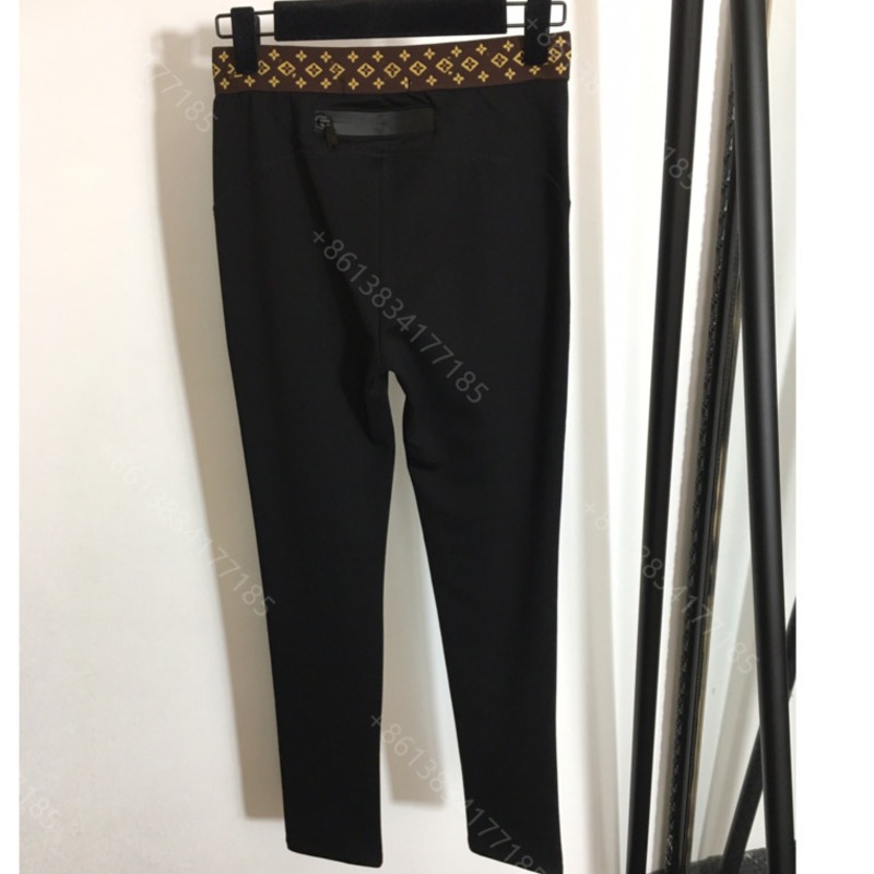 Fashion women leggings Designer cotton casual pants Womens sweatpants yoga pants high quality letter embroidery letters webbing clothes wholesale l1, Not sold separately
Fashion women leggings Designer cotton casual pants Womens sweatpants yoga pants high quality letter embroidery letters webbing clothes wholesale l1, Not sold separately