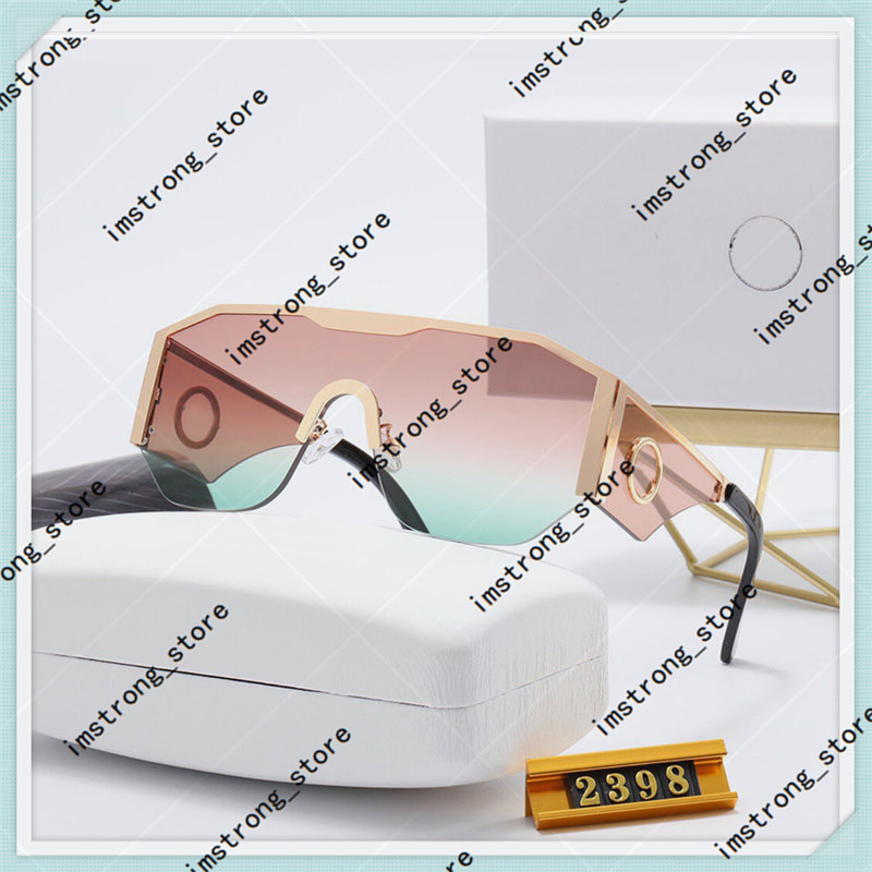 2021 Women Fashion Branded Sunglasses For Womens Luxury Designer Sunglass Top Brand Trendy Men Gold Shades Glassess Polarized Eyeglass
2021 Women Fashion Branded Sunglasses For Womens Luxury Designer Sunglass Top Brand Trendy Men Gold Shades Glassess Polarized Eyeglass
