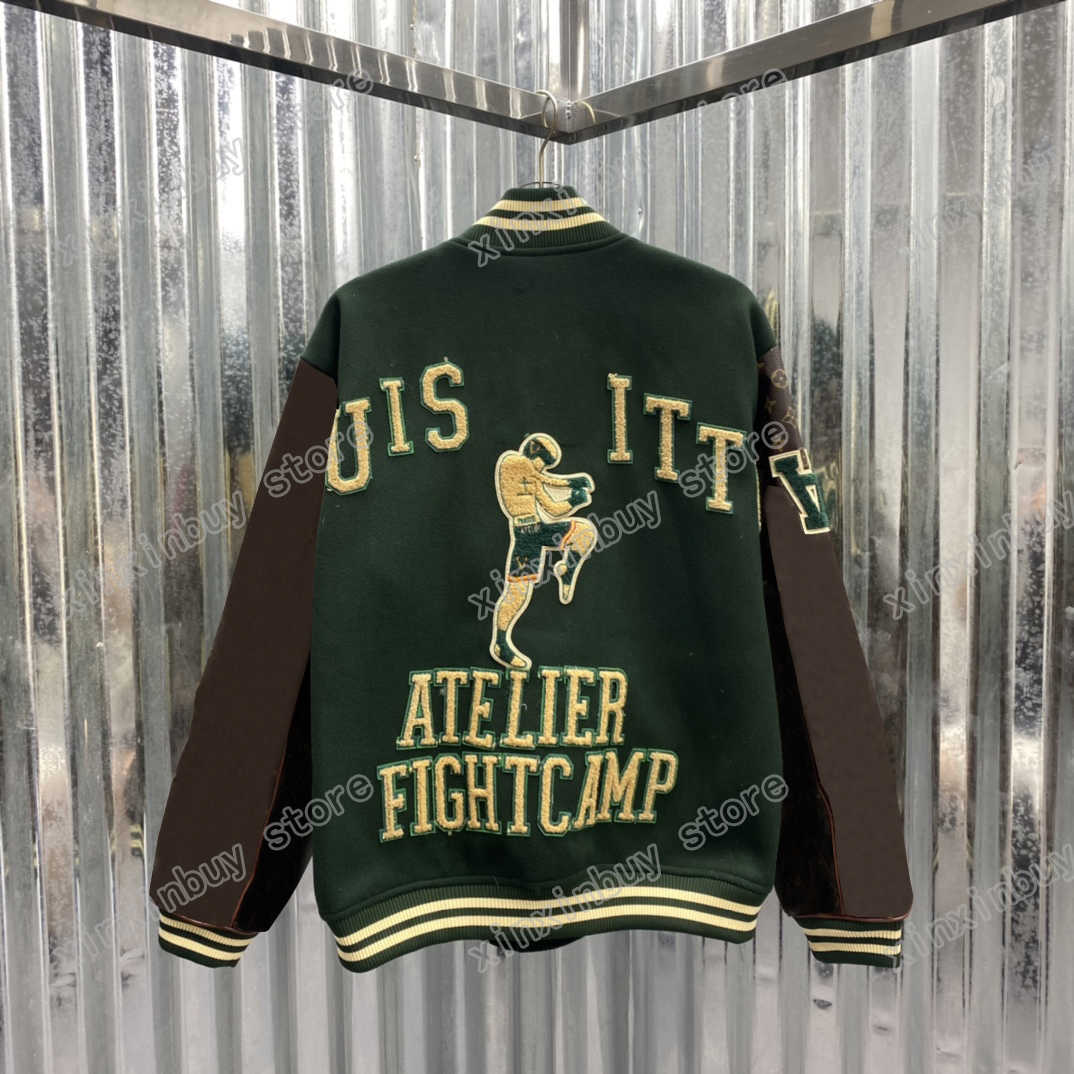 21ss Men Women Designers Jackets Leather sleeves fightcamp Towel embroidery letter Woolen cloth Jacquard fabric Man Fashion Streetwear, Green
21ss Men Women Designers Jackets Leather sleeves fightcamp Towel embroidery letter Woolen cloth Jacquard fabric Man Fashion Streetwear, Green