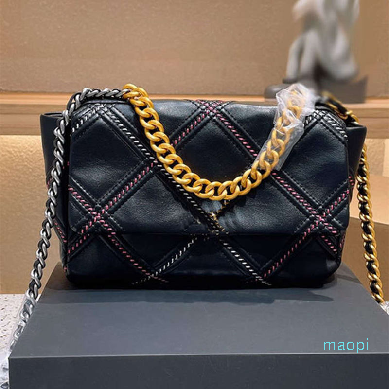Designer- Women bags Genuine leather flap bag chain fashion buckle ladies high quality handbag 25cm, Black
Designer- Women bags Genuine leather flap bag chain fashion buckle ladies high quality handbag 25cm, Black