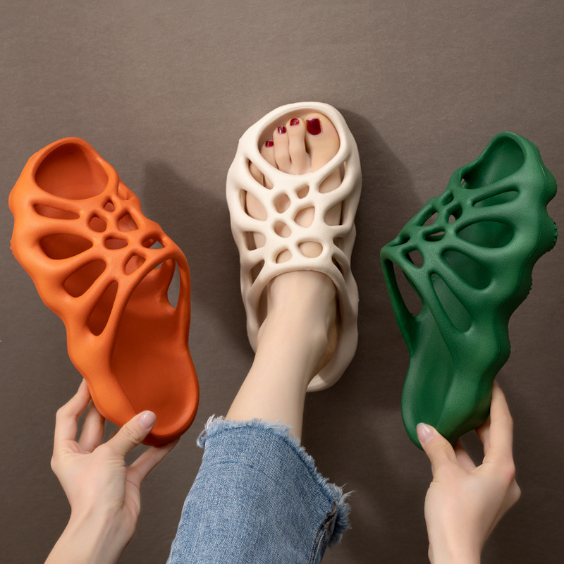 New Designed Spider Web Slippers Sandal For Men,Beach Walk Slipper,Custom Logo Men Sport Street Slide Sandals, Beige 
New Designed Spider Web Slippers Sandal For Men,Beach Walk Slipper,Custom Logo Men Sport Street Slide Sandals, Beige