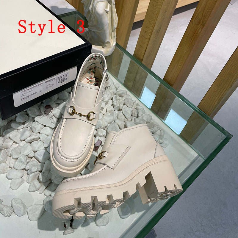 Top quality Fashion Luxury Designer Ladies Ankle Boots Super star Comfortable and warm Women Winter Mid heel Short Boot size 35-41 With box, Style 7
Top quality Fashion Luxury Designer Ladies Ankle Boots Super star Comfortable and warm Women Winter Mid heel Short Boot size 35-41 With box, Style 7