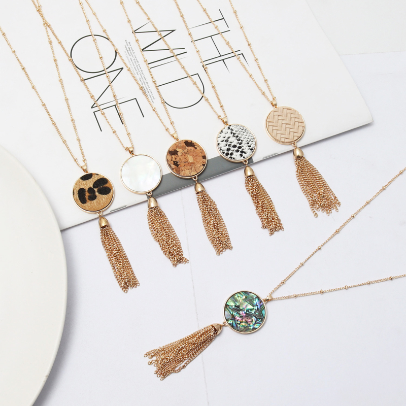New Fancy Design Colorful Shell Leather Pendant Necklace Sweater Chain Necklaces with Long Tassel
New Fancy Design Colorful Shell Leather Pendant Necklace Sweater Chain Necklaces with Long Tassel