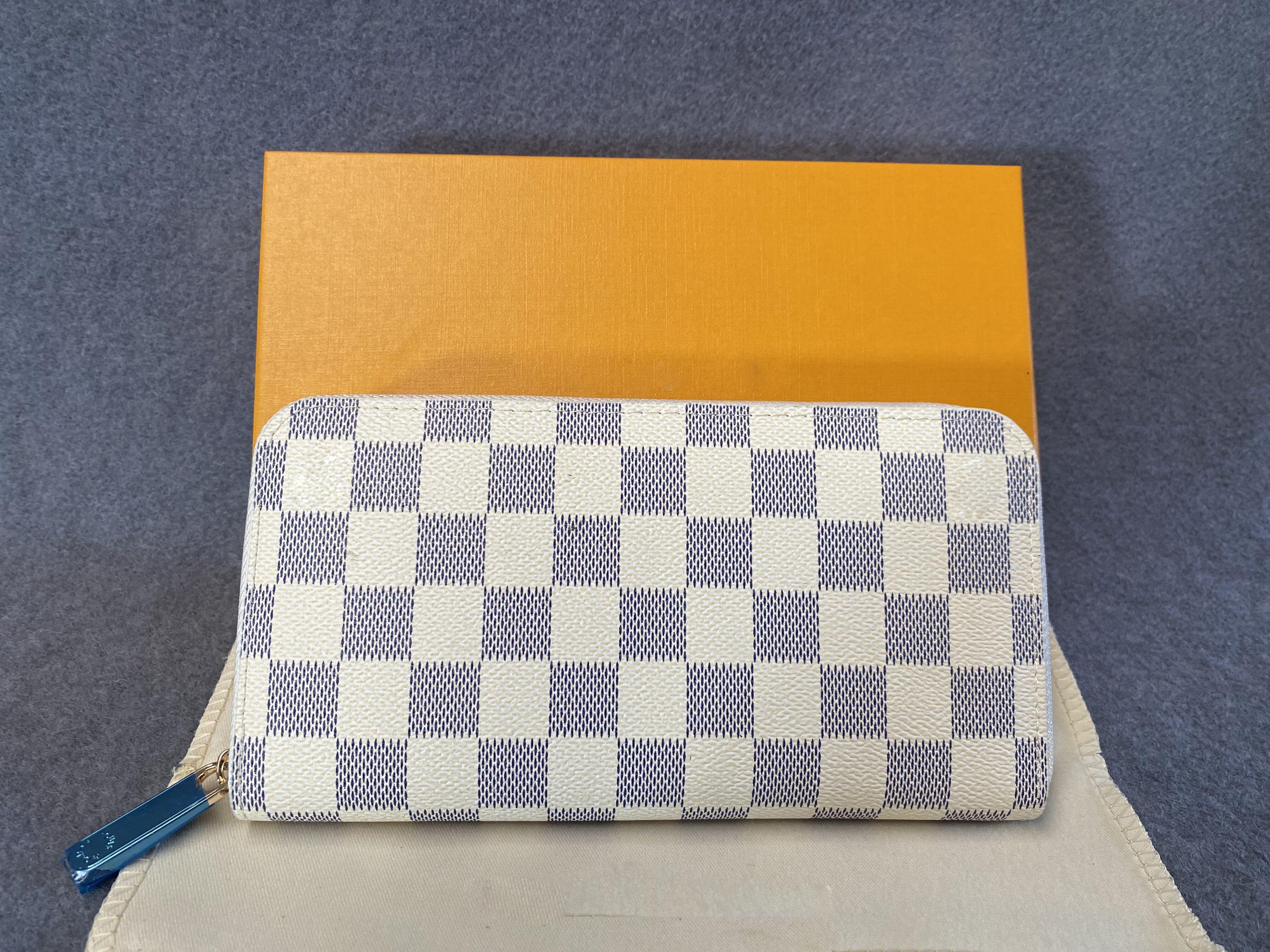 2022LVLouis
VittonYSL
VUTTON Wallet Women Genuine Leather Evening Bag Coin Purse Designer Wallet Tote Men Handbags Clutch With Box Dust bag
2022LVLouis
VittonYSL
VUTTON Wallet Women Genuine Leather Evening Bag Coin Purse Designer Wallet Tote Men Handbags Clutch With Box Dust bag