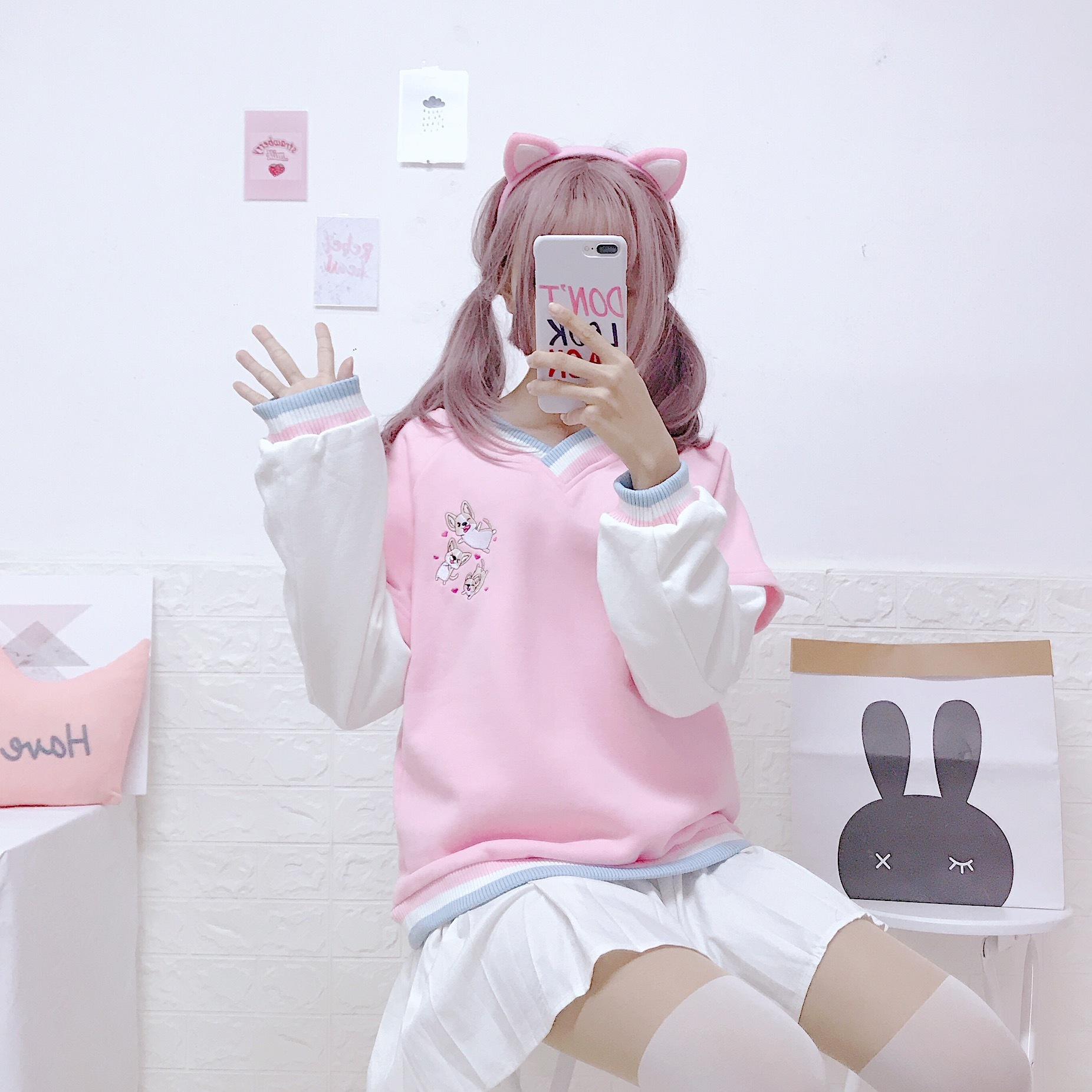 XUANHAO Kawaii Sweet Women's Embroidery Sweatshirt Pink Hoodies Sweatshirts Long Sleeve O-neck Pullovers Girls Cute Tracksuits 201029