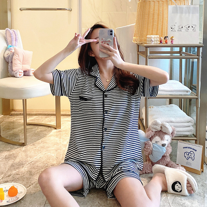2pcs Strips Women Changing Pajamas Summer Their Necks Shirt & Shorts Aqg9, Striped-1
2pcs Strips Women Changing Pajamas Summer Their Necks Shirt & Shorts Aqg9, Striped-1