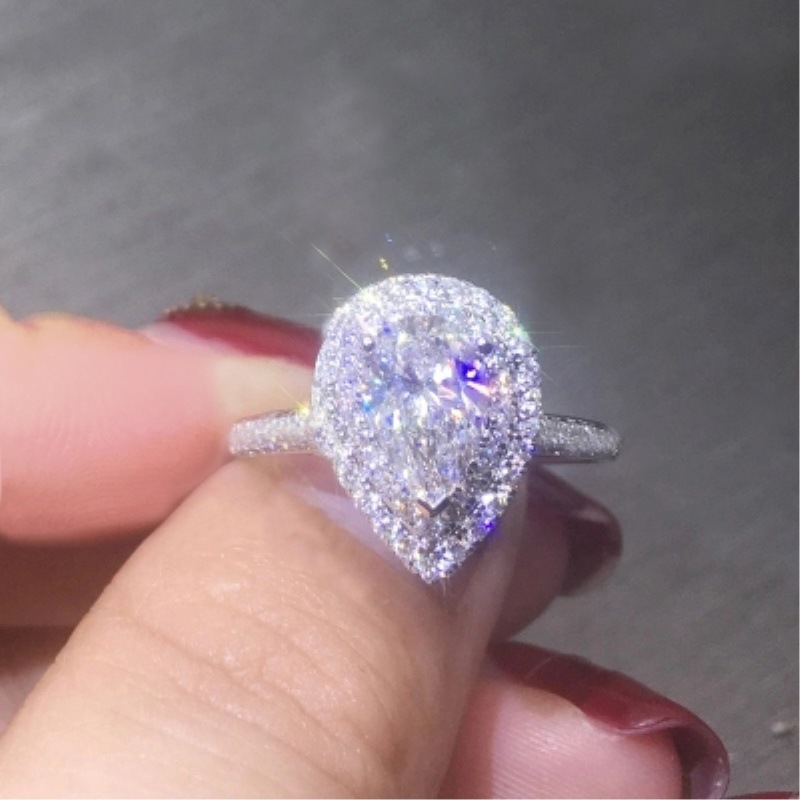 Exquisite simple heart-shaped luxury jewelry 925 Sterling Silver Pear 5A white Zirconia CZ amazing party ladies wedding ring gift
Exquisite simple heart-shaped luxury jewelry 925 Sterling Silver Pear 5A white Zirconia CZ amazing party ladies wedding ring gift