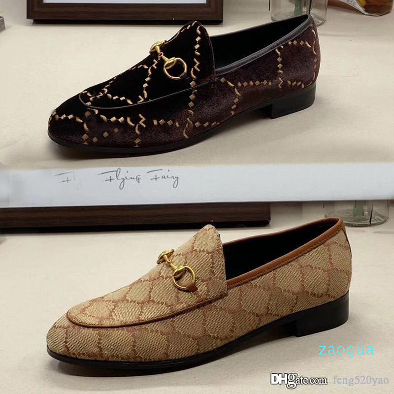 Designer Flat men casual shoes Authentic cowhide Metal buckle luxury velvet women Dress shoes leather Trample Lazy boat shoes size 34-46, Black
Designer Flat men casual shoes Authentic cowhide Metal buckle luxury velvet women Dress shoes leather Trample Lazy boat shoes size 34-46, Black