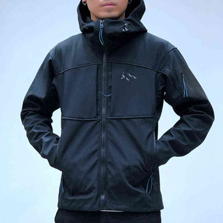 21 autumn new men's leisure outdoor plush stormsuit Dawujia splicing hooded solid color fashion coat ARC and TERYX, Black;brown
21 autumn new men's leisure outdoor plush stormsuit Dawujia splicing hooded solid color fashion coat ARC and TERYX, Black;brown