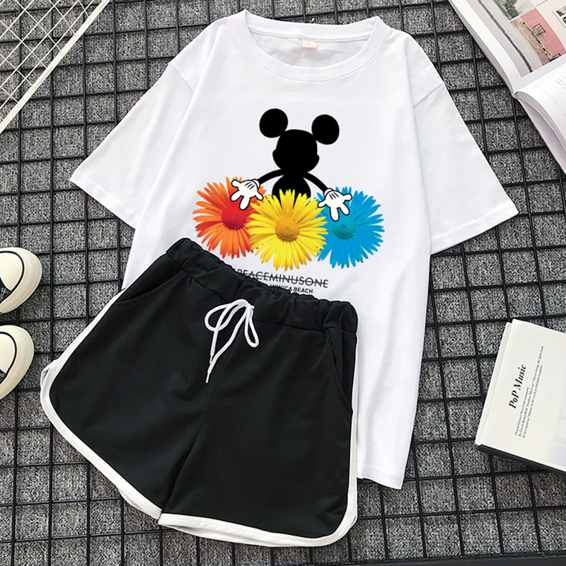 2021 New Casual 2piece Women T-shirt O-neck Summer Suit Female Half Loose Two Piece Set Fat Short Sleeve 3fug, Gray tops
2021 New Casual 2piece Women T-shirt O-neck Summer Suit Female Half Loose Two Piece Set Fat Short Sleeve 3fug, Gray tops