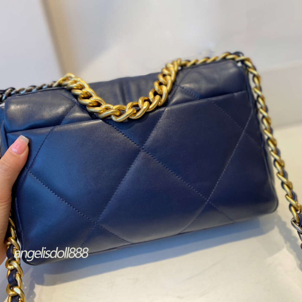 Luxury Women Ch 19bag black lambskin quilted small large flap Shoulder Bags Crossbody bag genuine real leather high quality handbags purse
Luxury Women Ch 19bag black lambskin quilted small large flap Shoulder Bags Crossbody bag genuine real leather high quality handbags purse