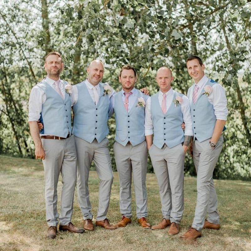 Fashion Sky Blue Country Groom Vests Mens Wedding Tuxedos Slim Fit Groomsmen Vest Farm Prom Dress Waistcoat Plus Size
