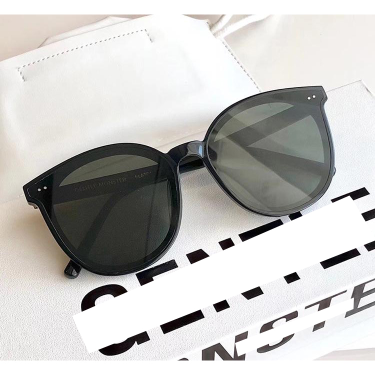 Sunglasses 2021 Brand Korea Gentle Design GM Dreamer17 Myma SOLO HERFashion Women Large Frame Lady Vintage High Quality Sun Glasses, White;black
Sunglasses 2021 Brand Korea Gentle Design GM Dreamer17 Myma SOLO HERFashion Women Large Frame Lady Vintage High Quality Sun Glasses, White;black