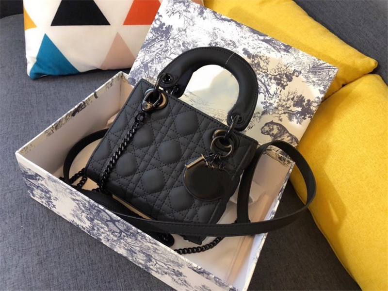 Designers Bags fashion bag handbag wallet phone bags Women Crossbody Bag Genuine Leather Luxurys Handbags Purses Tote Bags 17-7.5-14cm, Shoebox is not sold separately
Designers Bags fashion bag handbag wallet phone bags Women Crossbody Bag Genuine Leather Luxurys Handbags Purses Tote Bags 17-7.5-14cm, Shoebox is not sold separately