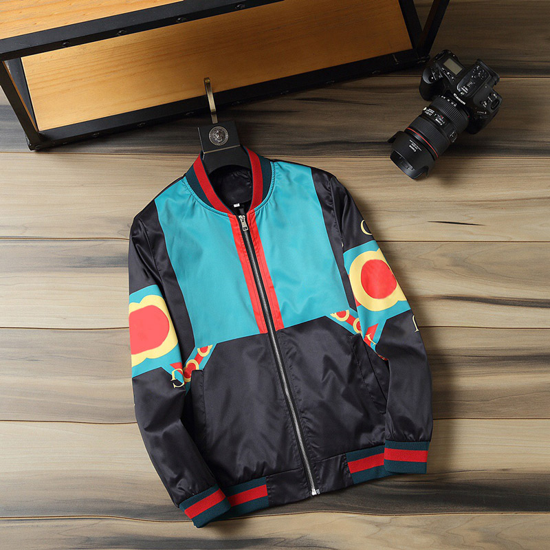 Mens Jacket Designers Hip Hop Windbreaker fashion jackets Mens Coat Men Women Streetwear Outerwear Coat Hip Hop Jackets high quality T1, Extra amount
Mens Jacket Designers Hip Hop Windbreaker fashion jackets Mens Coat Men Women Streetwear Outerwear Coat Hip Hop Jackets high quality T1, Extra amount
