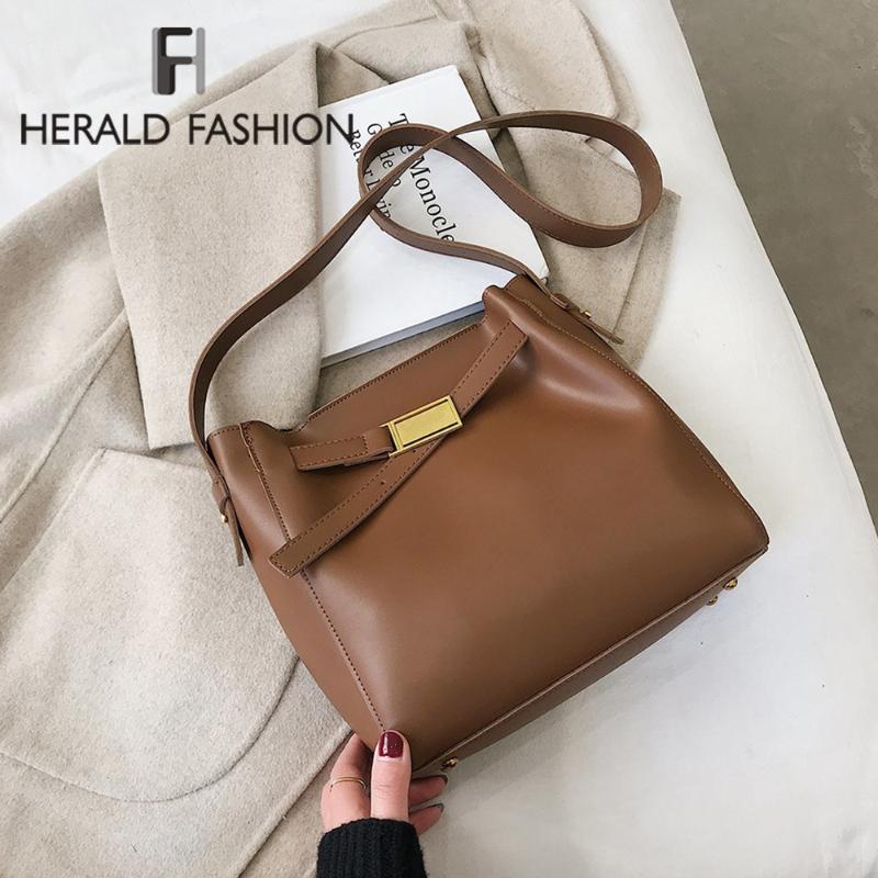 Pu Leather Shoulder Bags For Women 2021 Large Capacity Crossbody Messenger Bags Female Solid Luxury Designer Bucket Handbag Tote, Black
Pu Leather Shoulder Bags For Women 2021 Large Capacity Crossbody Messenger Bags Female Solid Luxury Designer Bucket Handbag Tote, Black