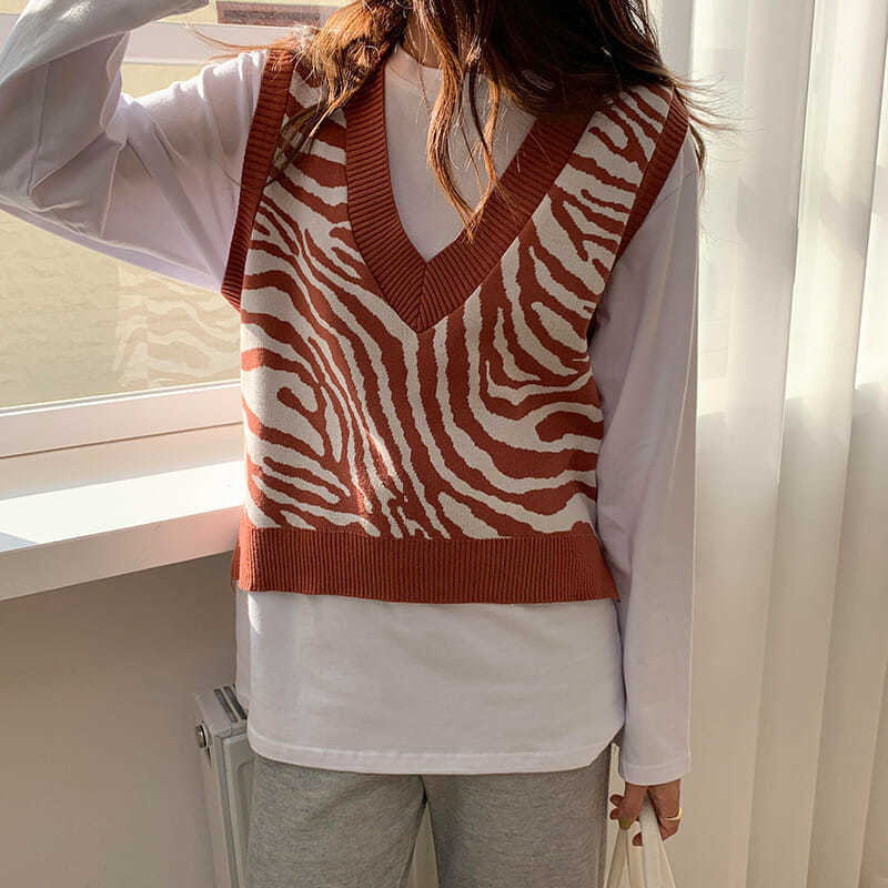 V-Neck Knitted Vest Women Korean Fashion Zebra Pattern Sleeveless Sweaters Waistcoat for Outwear Spring Autumn 210819