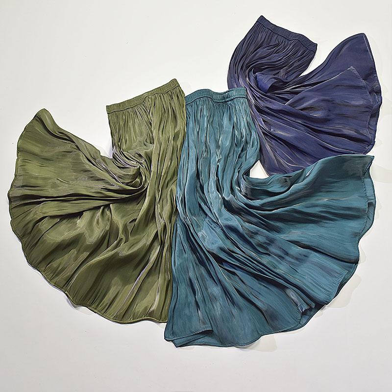 Spring Korean Style Pleated Skirt Elastic Waist Pearl Luster Silk Slippery Faldas Largas Elegantes 210306