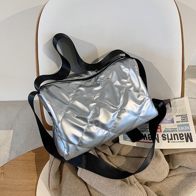 Unique Bag Messenger Bag Large Capacity Shoulder 2021 New Korean Fashion Casual, Black
Unique Bag Messenger Bag Large Capacity Shoulder 2021 New Korean Fashion Casual, Black