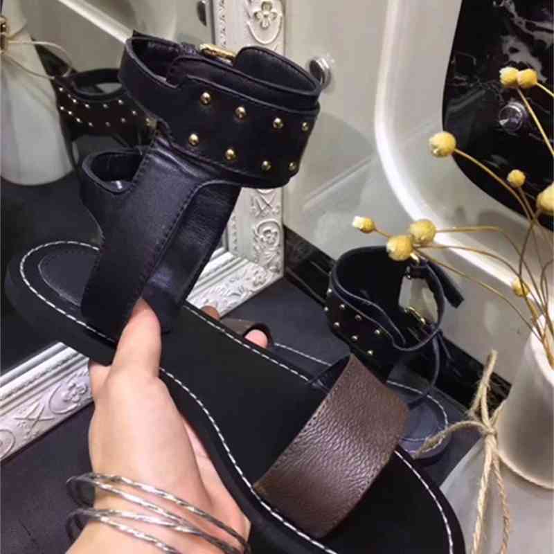 sapatos marca Sandals venda Prowow quente de alta superior aberto dedo do pé rebite sandálias salto plano padrão fivela femininas NJDW, 1# shoe box
sapatos marca Sandals venda Prowow quente de alta superior aberto dedo do pé rebite sandálias salto plano padrão fivela femininas NJDW, 1# shoe box