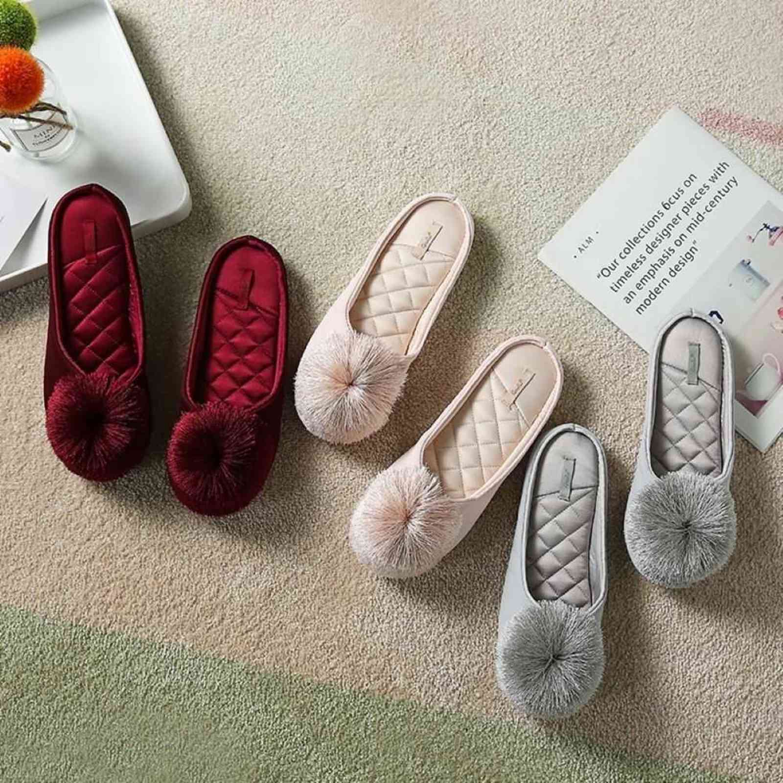 Women House Slippers Fur Slides Memory Foam Slip-on Comfort Tassel Pom-Pom Home Shoes Wedding Bedroom Non-slip Indoor Mules 211110