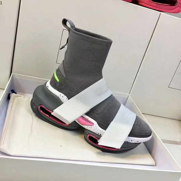2021 Classic latest style socks boots daddy shoes, durable and non - deformation , fashionable platform casual shoes Size 35-41MJK001
2021 Classic latest style socks boots daddy shoes, durable and non - deformation , fashionable platform casual shoes Size 35-41MJK001