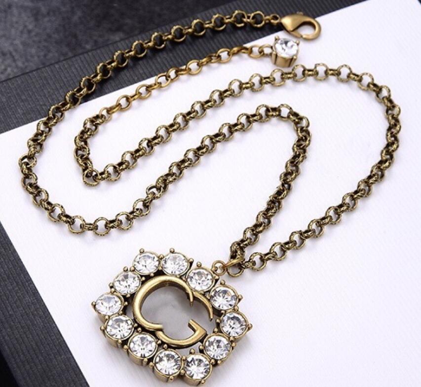 Jewelry Women Necklace Red Diamond Pendant Necklaces With Letter Stamp Brass Retro Gold Bracelets And Chains Fashion Jewelry
Jewelry Women Necklace Red Diamond Pendant Necklaces With Letter Stamp Brass Retro Gold Bracelets And Chains Fashion Jewelry