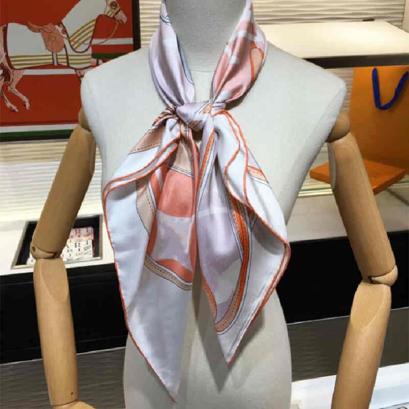 designer designs inexpensive and scarf, necktie, chest scarfs, headband 100%silk, Blue;gray
designer designs inexpensive and scarf, necktie, chest scarfs, headband 100%silk, Blue;gray