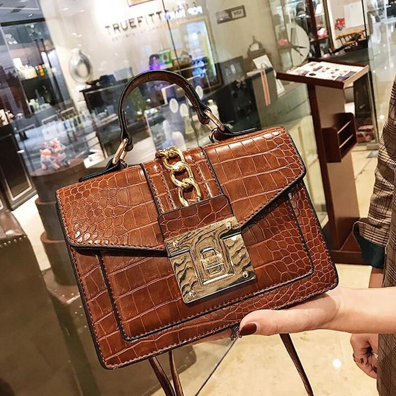 Fashion Alligator Women Shoulder Bags Designer Chains Handbags Luxury Pu Leatehr Crossbody Bag Small Envelope Flap Famale Purses
Fashion Alligator Women Shoulder Bags Designer Chains Handbags Luxury Pu Leatehr Crossbody Bag Small Envelope Flap Famale Purses