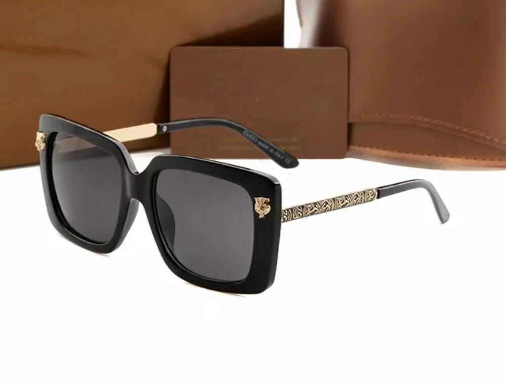 Luxury Desinger Square Sunglasses with Stamp UV400 Full Frame Sunglasses for Women Men Fashion Accessories High Quality F615
Luxury Desinger Square Sunglasses with Stamp UV400 Full Frame Sunglasses for Women Men Fashion Accessories High Quality F615