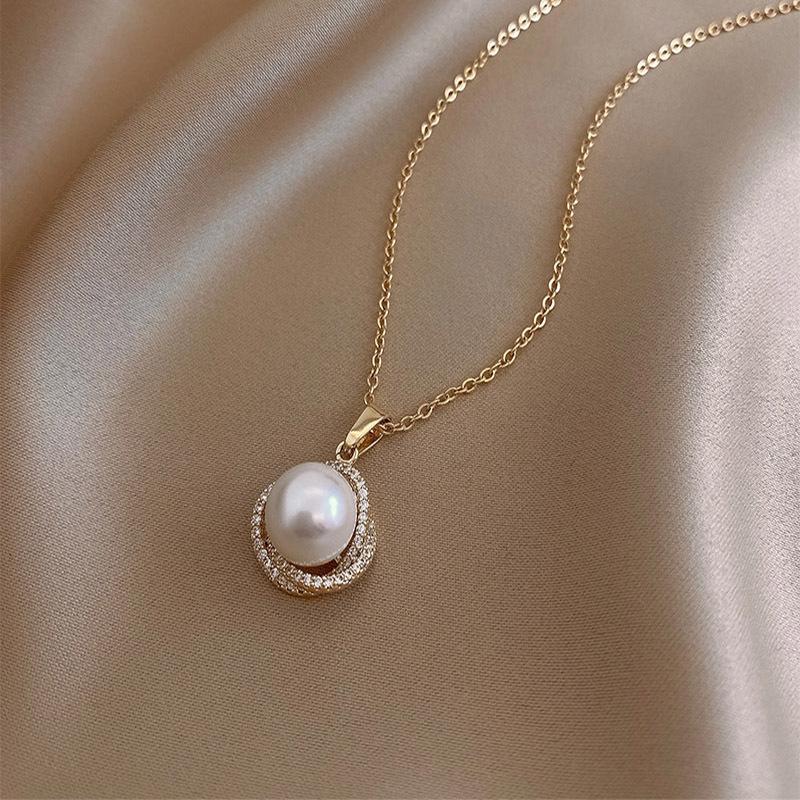 Chokers Design Sense Charm Short Pearl Necklace For Women 2021 Korean Fashion Jewelry Party Girls Trendy Luxury Pendant Clavicle Chain
Chokers Design Sense Charm Short Pearl Necklace For Women 2021 Korean Fashion Jewelry Party Girls Trendy Luxury Pendant Clavicle Chain