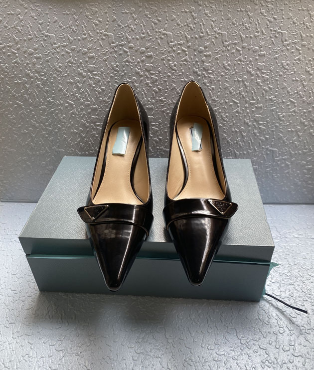 2021 high-quality women's Dress shoes fashion pointed real leather unique designer shoess wedding party show high heels women shoe luxury box size 35-41, White
2021 high-quality women's Dress shoes fashion pointed real leather unique designer shoess wedding party show high heels women shoe luxury box size 35-41, White