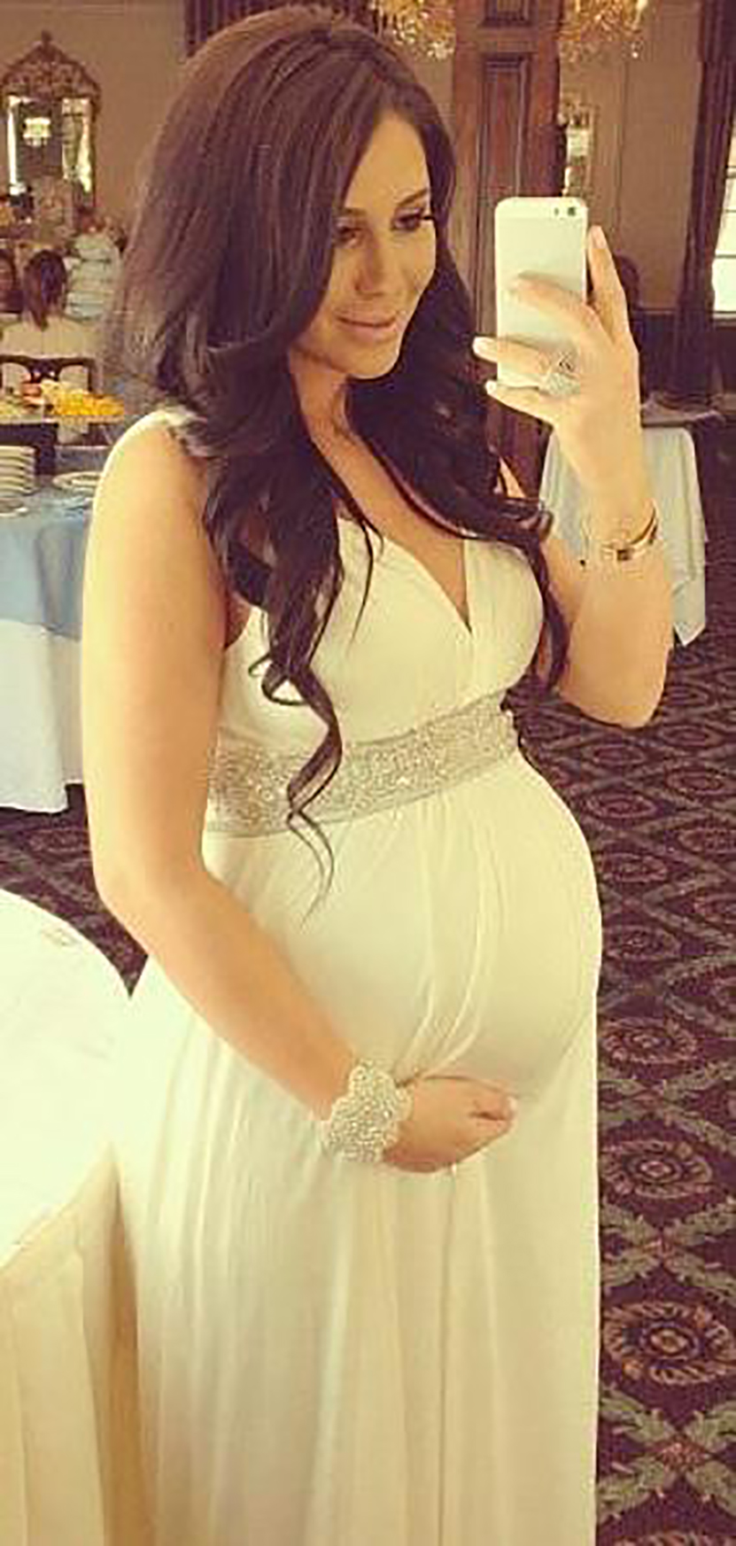 Hot Sales 2021 Maternity Wedding Dresses V-neck Sleeveless Beaded Crystal Rhinestone Floor Length Empire Chiffon Bridal Gowns Custom Made