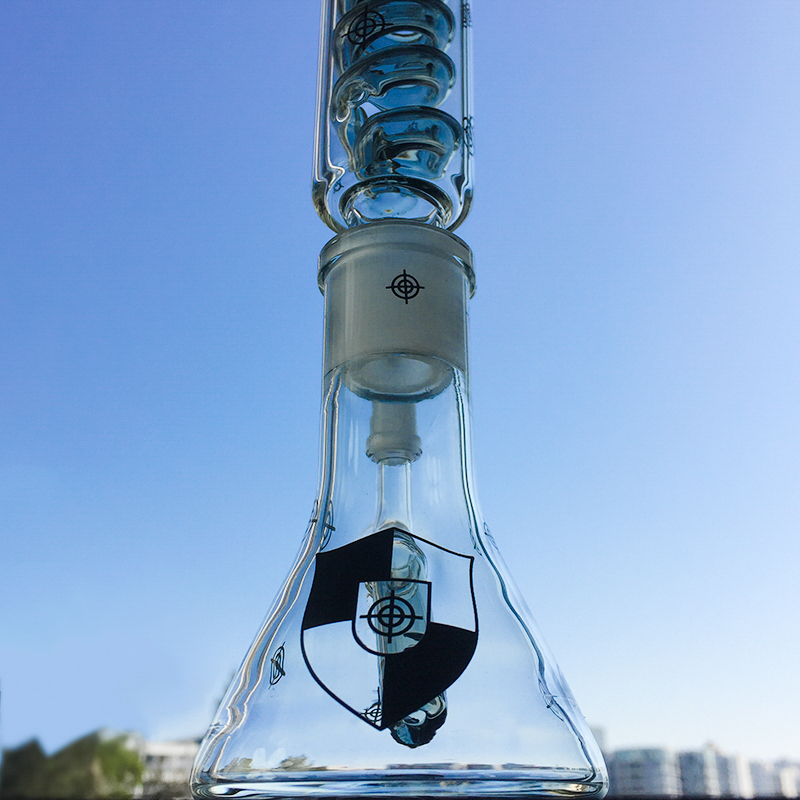 11 Inch Glass Bongs 14mm Male Joint Hookah Condenser Coil Oil Dab Rig Percolators Freezable Water Pipes Diffused Downstem Perc Build a Bong Beaker Bong With Bowl Rigs
